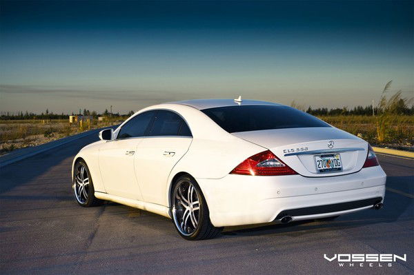 Есен Такиров