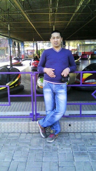 Урматбек Мамаков