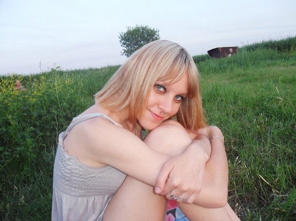 Анюта Напованец