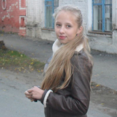 Аня Микрюкова