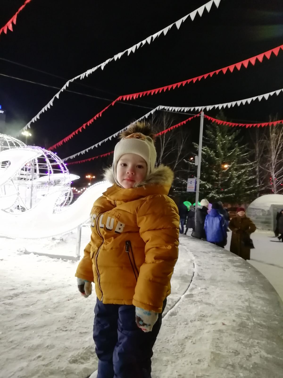 Виталий Кондратов