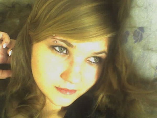 Олечка Сарычева