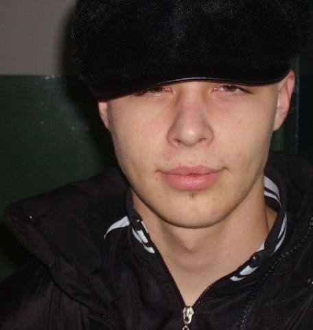 Денис Власов