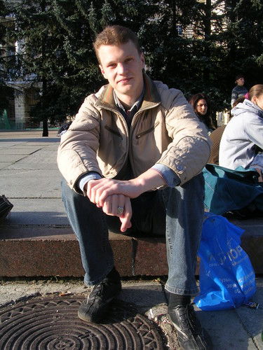 Неизвестно Неизвестно