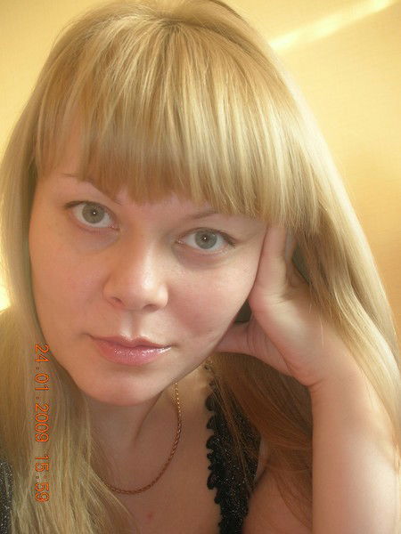 Аня Cелезнёва