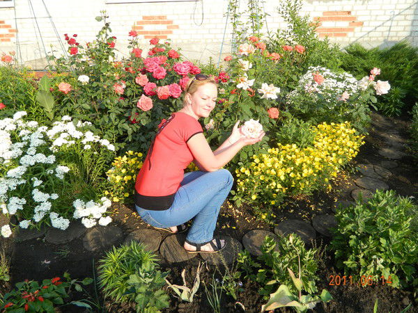 Елена Коваль