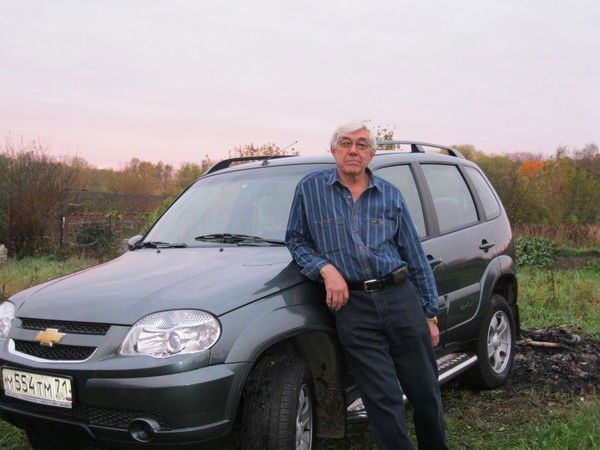 Юрий Золотарев