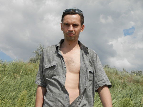 Виктор Котов