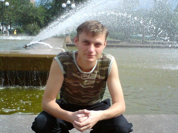 Евгений Липатов