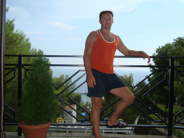 Эдуард Голочалов