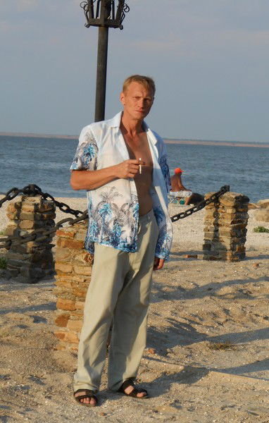 Олег Аношин