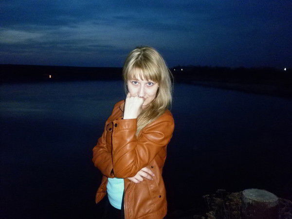 Елена Андрова