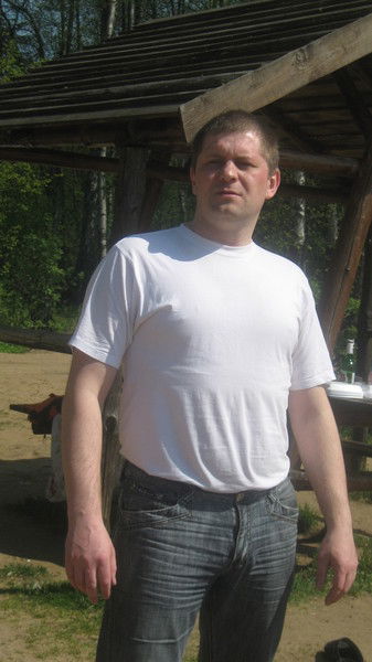 Руслан Иванов