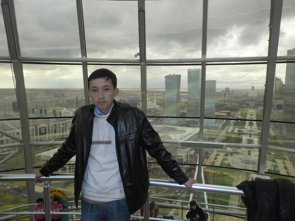 Арай Кулахметов