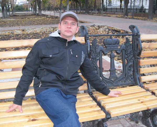 Олег Аверин