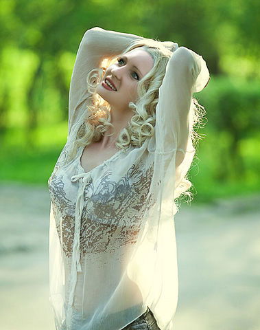 Юлия Охлопкина