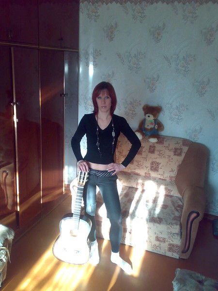 Лена Рукавишникова