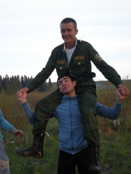 Пахан) Пестерев...