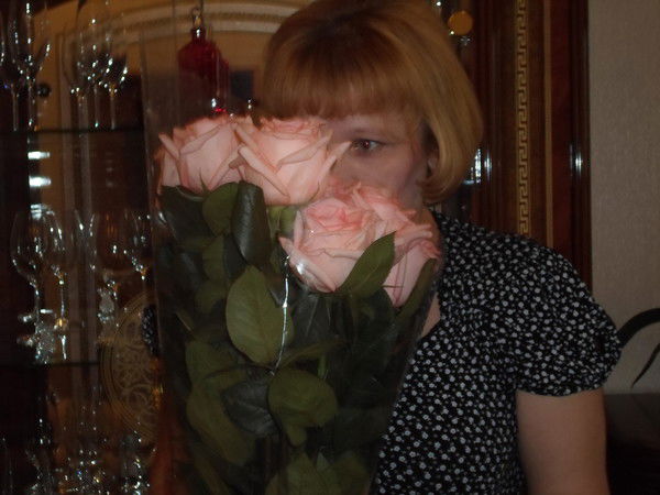 Людмила Свешникова