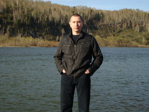 Валерий Макаров