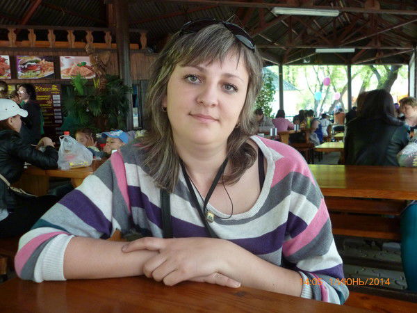 Елена Романова