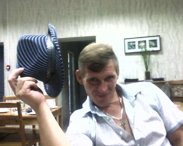 Дмитрий Назаров