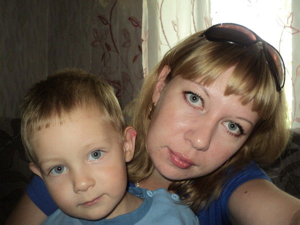 Анастасия )))))