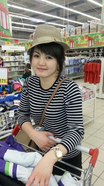 Чинара Ахматова