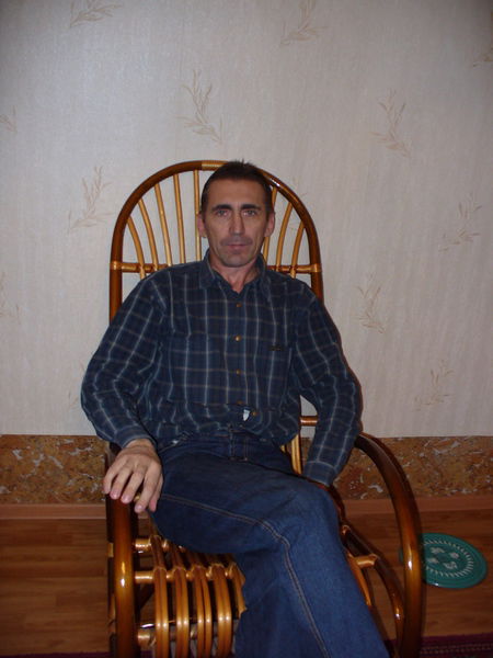 Виктор Белявский