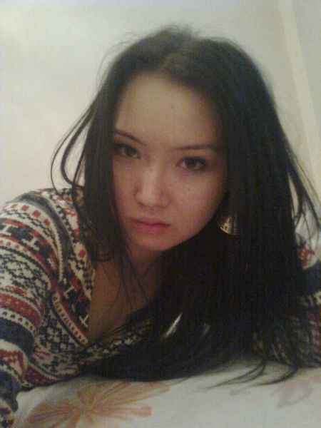 Салтанат Ли