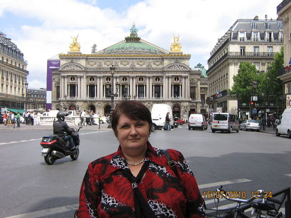 Лариса Иконникова