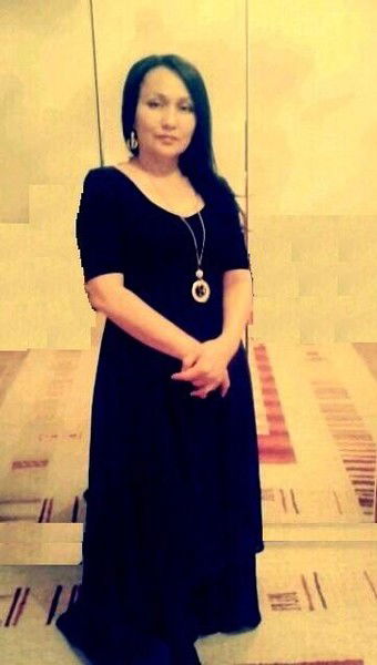 Айша Айдарова