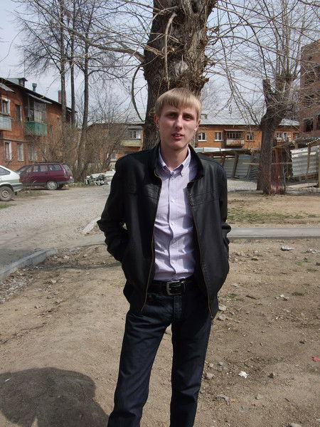 Максим Девятов