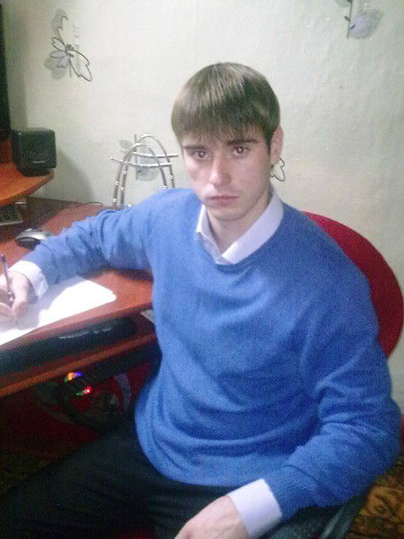 Антон Пивоваров