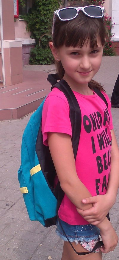 Вика Хаджинова