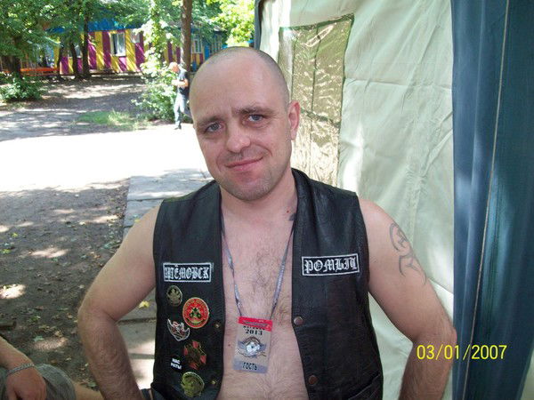 Роман Попов