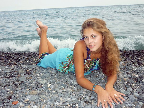 Элеонора Максютенко