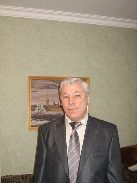 Евгений Иванов
