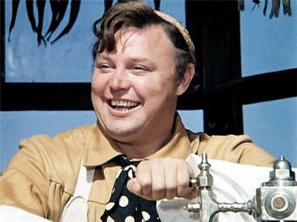 Александр Пацев