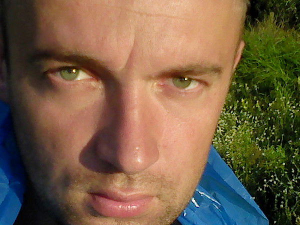 Алексей Тихонов