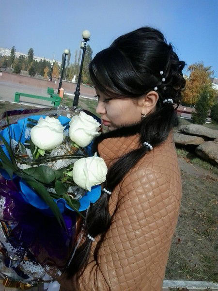 Айжанар Узбаева