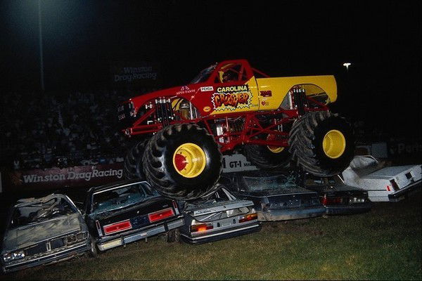 Максим Семенцов