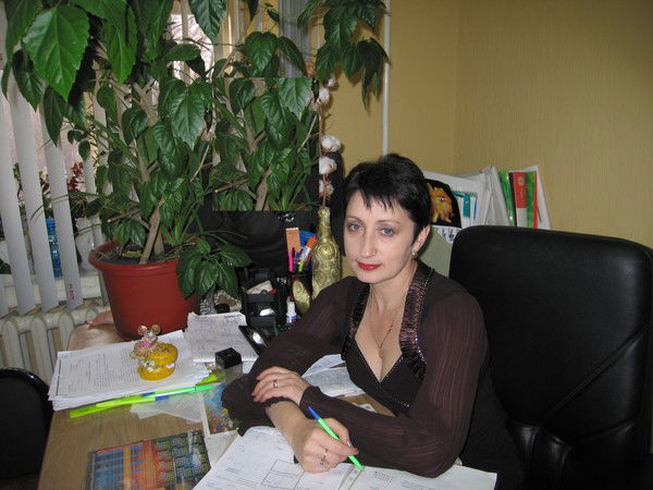 Елена Суханова