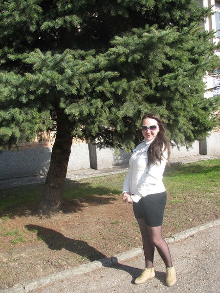 Юлька Гущина