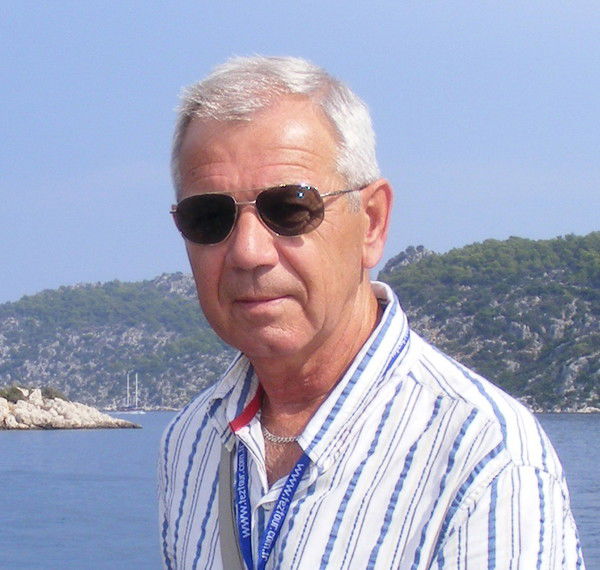 Валерий Минаков