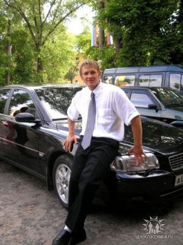 Александр Алексеенко