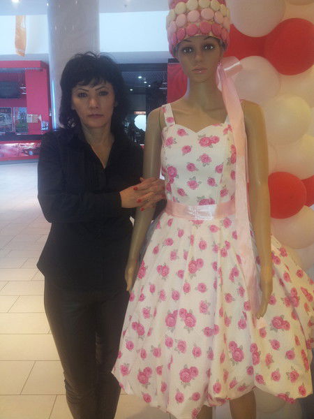 Елена Айвазова