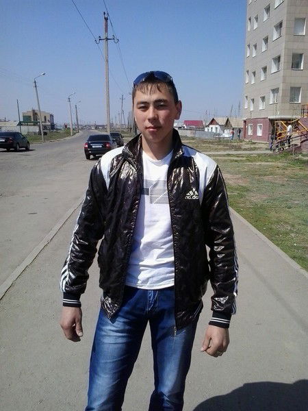 =Azamat=- Поинтересуешься)