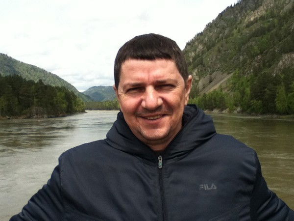 Андрей Новиков