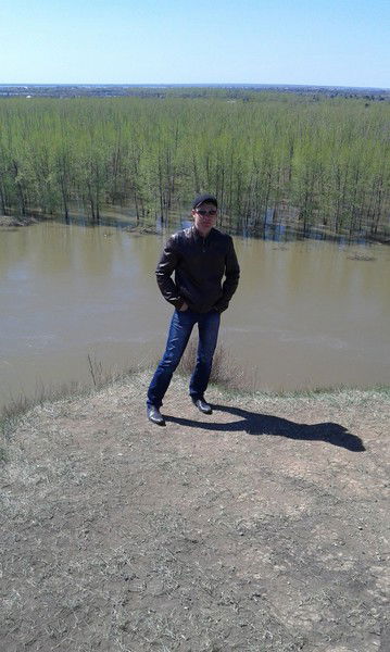 Дмитрий Перов